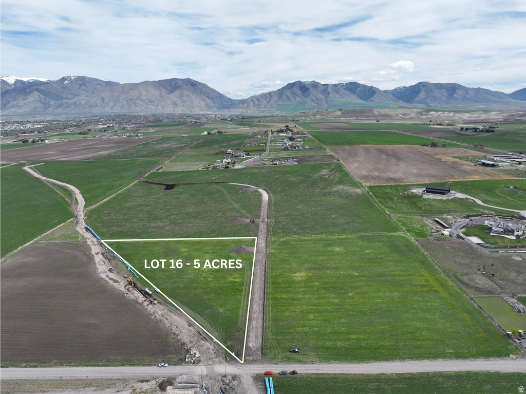 View photos for 3155 W 6500 S 3155 W 6500 S