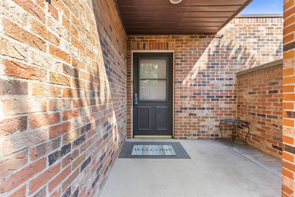 1503 SWEETWATER LN photo 4