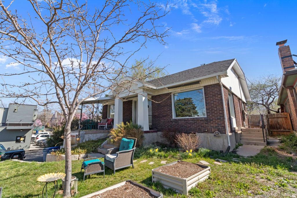 2713 S HIGHLAND E DR photo 2