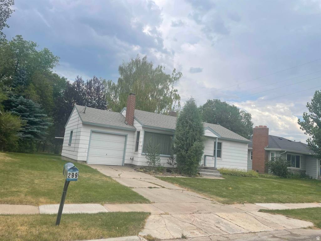 299 COURT ST photo 3