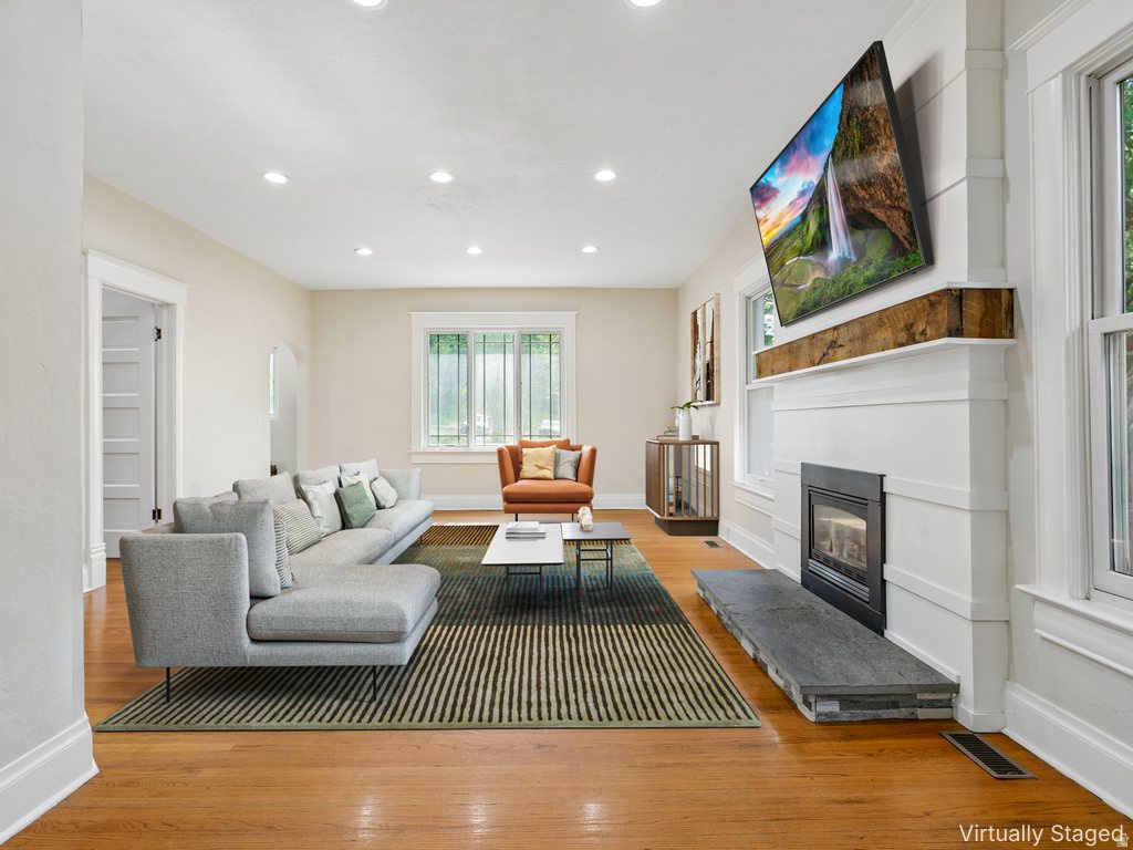 421 M ST photo 3