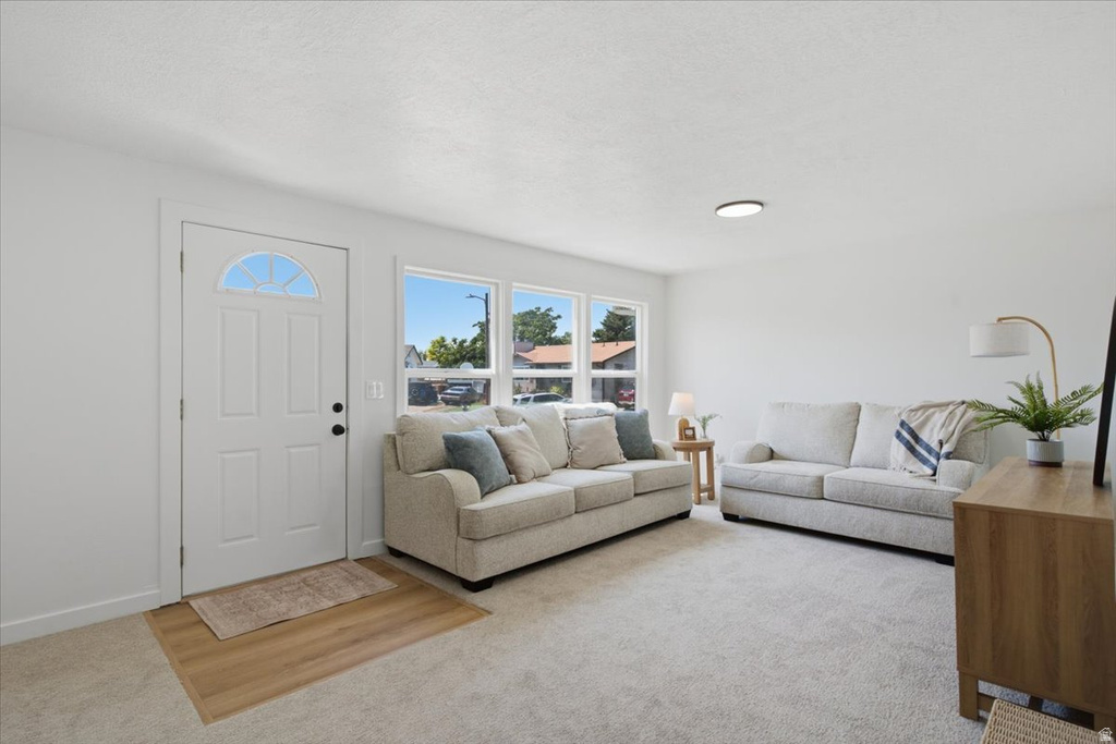 585 W 660 S photo 4
