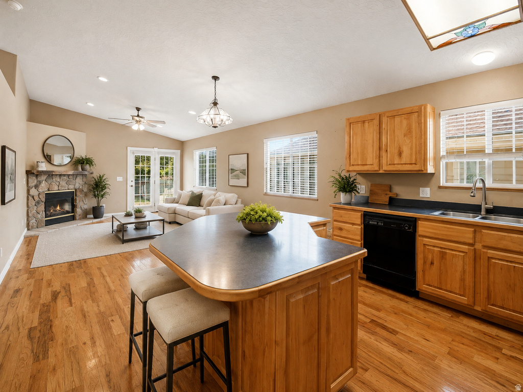 9748 N FERGUSON PL photo 3