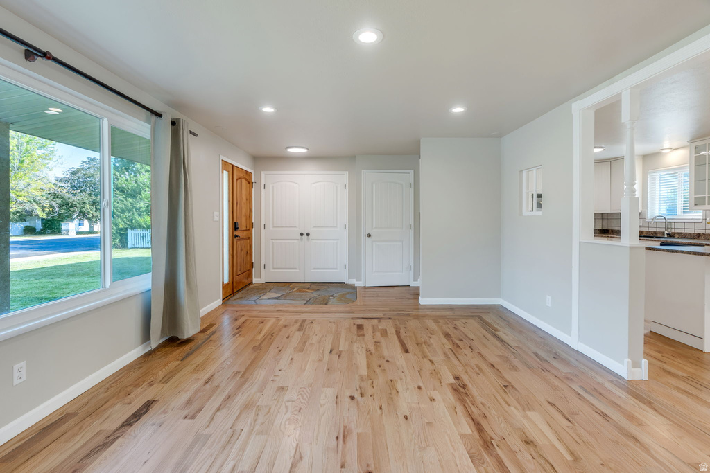 1756 N 400 W photo 5