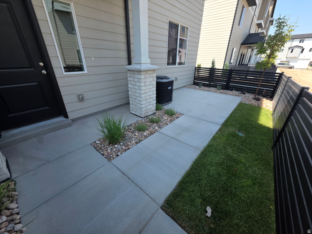 1338 N 1360 E photo 2