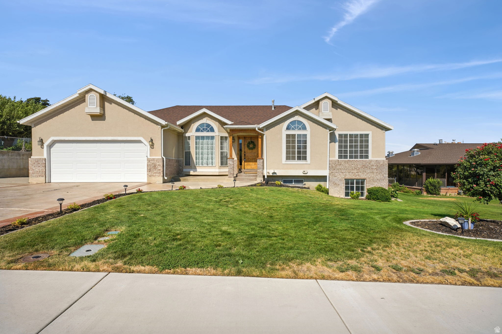 730 E SCENIC DR photo 3