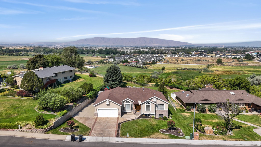 730 E SCENIC DR photo 4