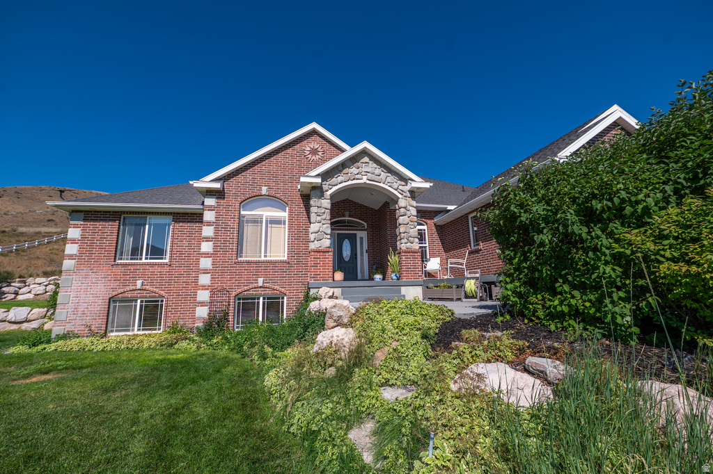 4238 N SEGO LILY RD photo 4