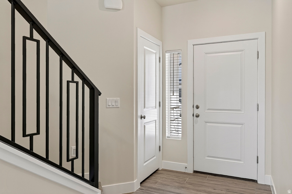 51 S 4375 W photo 5