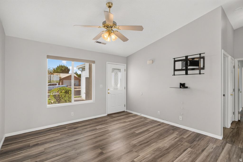 210 N MALL DR photo 5