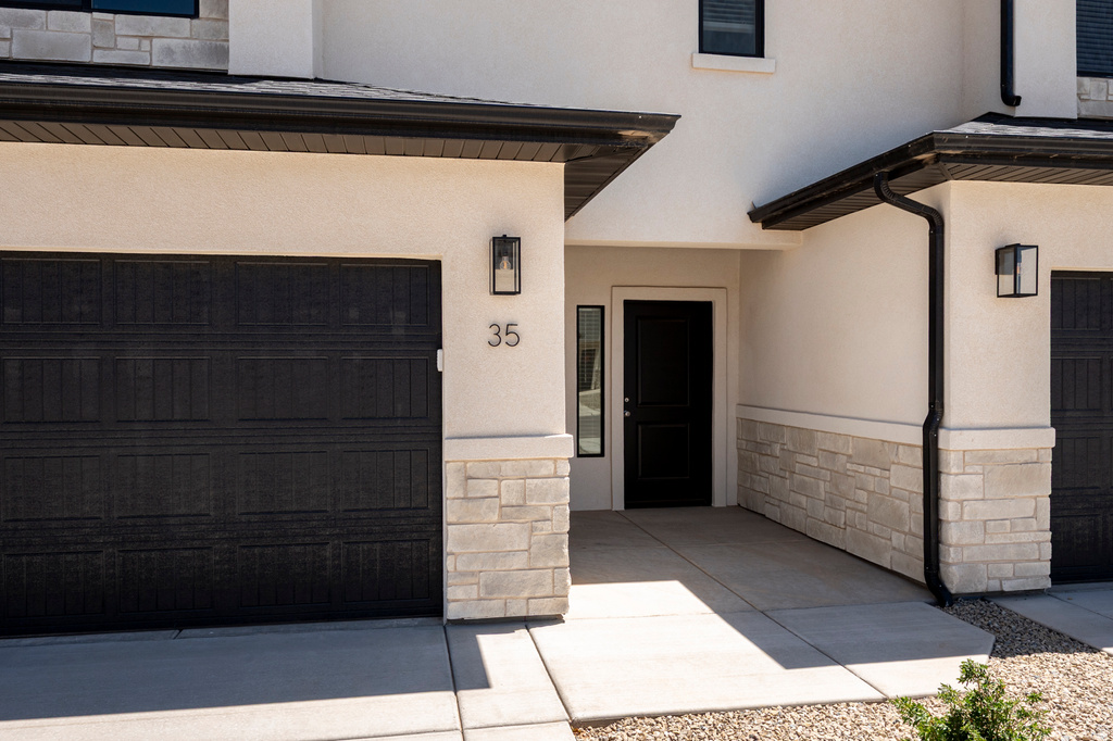51 S 4375 W photo 4
