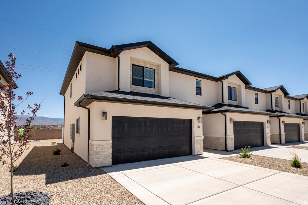 51 S 4375 W photo 2