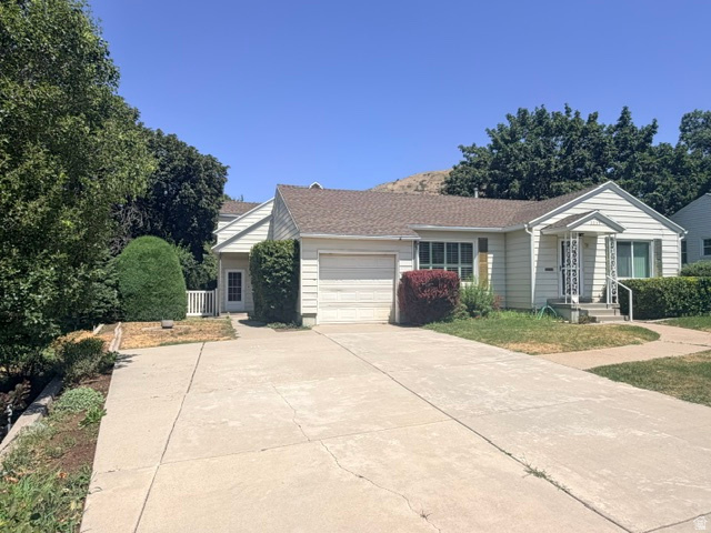 3339 E JOYCE DR photo 2