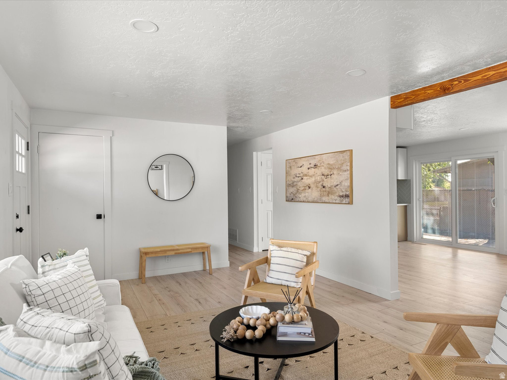 1087 N 125 W photo 5