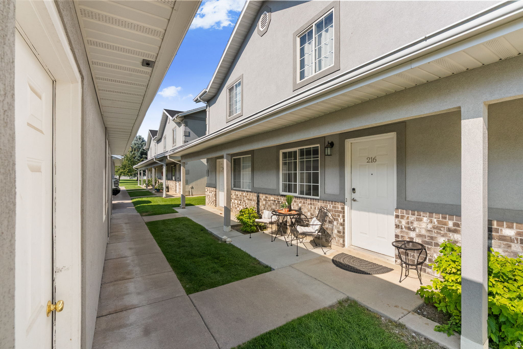 216 W 1458 S photo 3