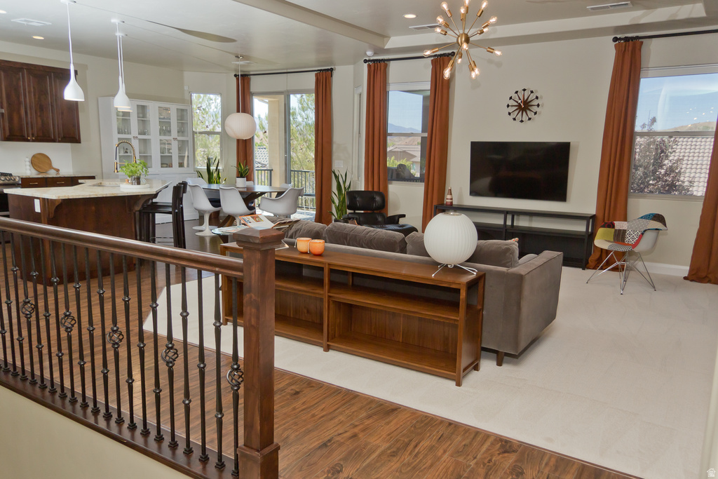 405 E NAGANO DR photo 4