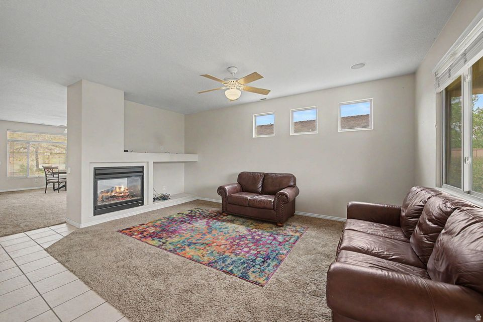 3296 E HIDDEN SPRINGS DR photo 4