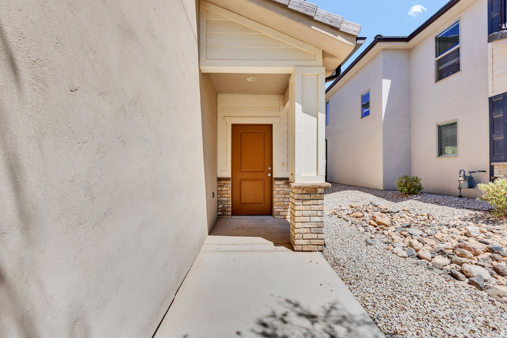 6135 S ZELDA DR photo 2