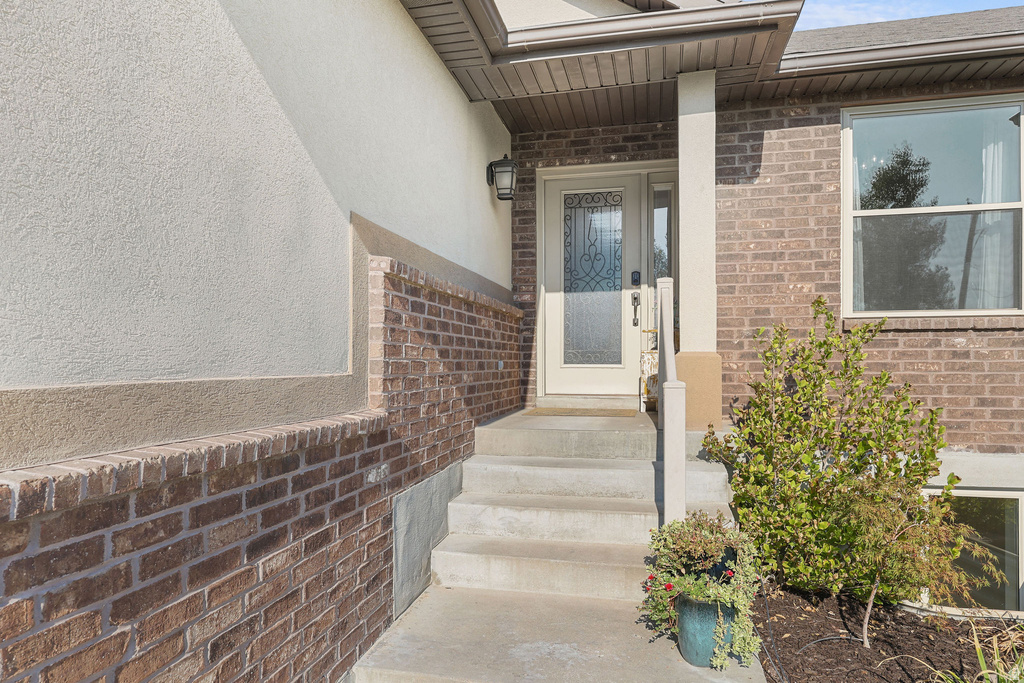 1316 N 4350 W photo 3