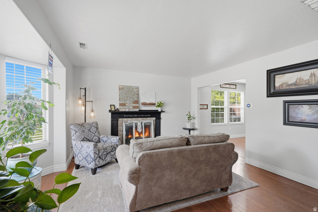 588 W 2125 N photo 4