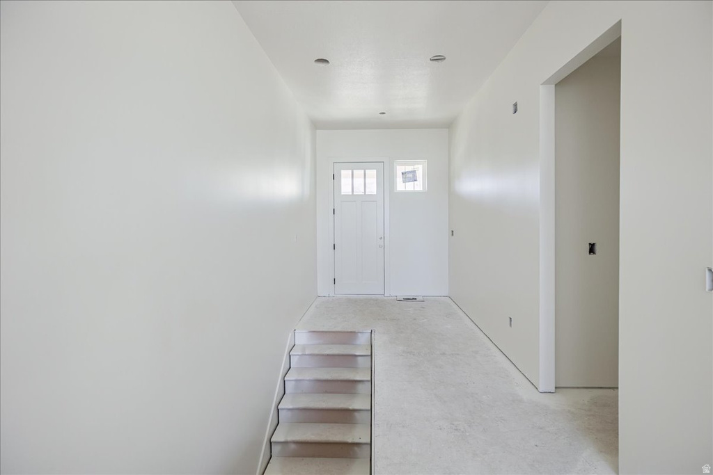 772 W CAROLINE DR photo 4