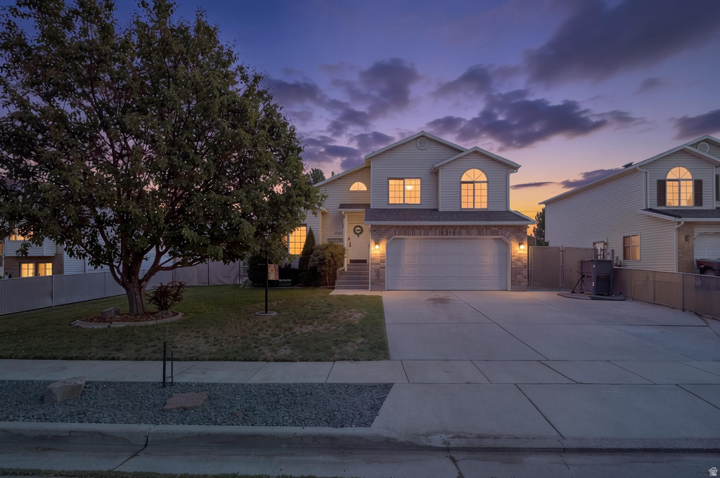 4744 S 3300 W photo 3