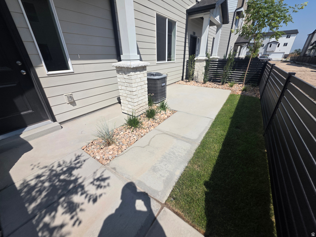 1334 N 1360 E photo 2