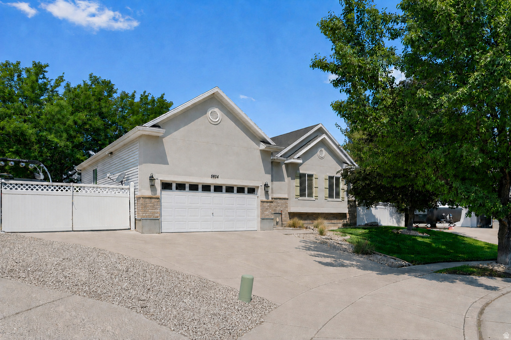 5934 W ALLORES S CT photo 2