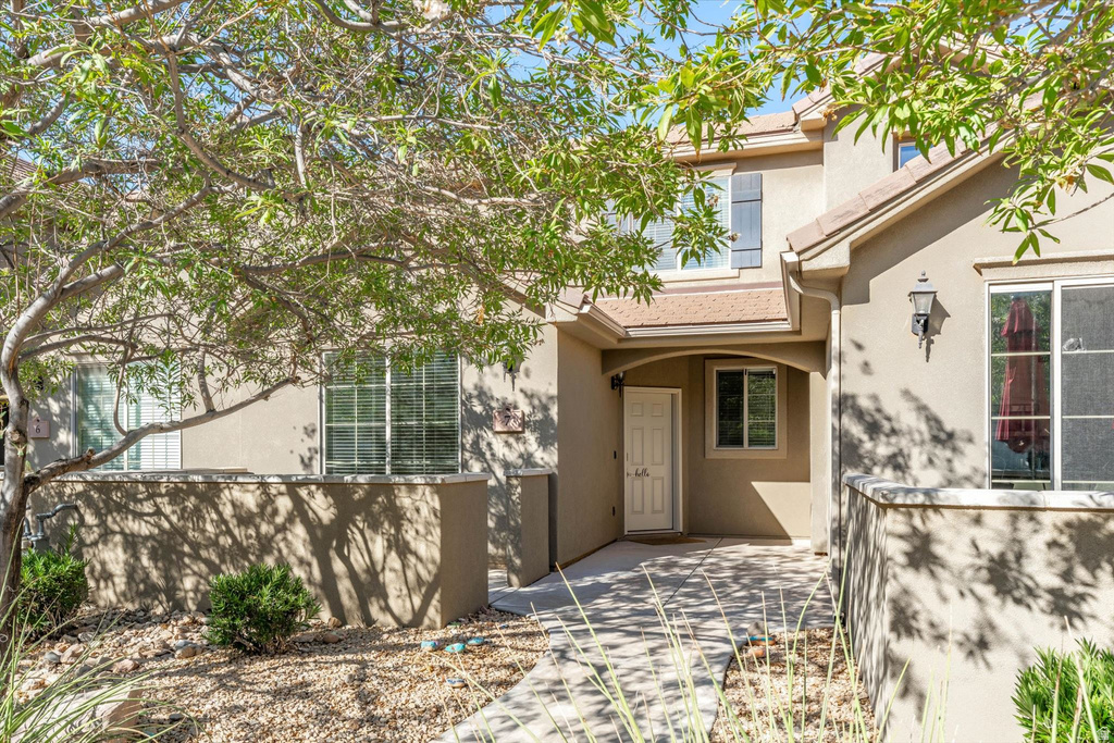 3439 S BARCELONA DR photo 4