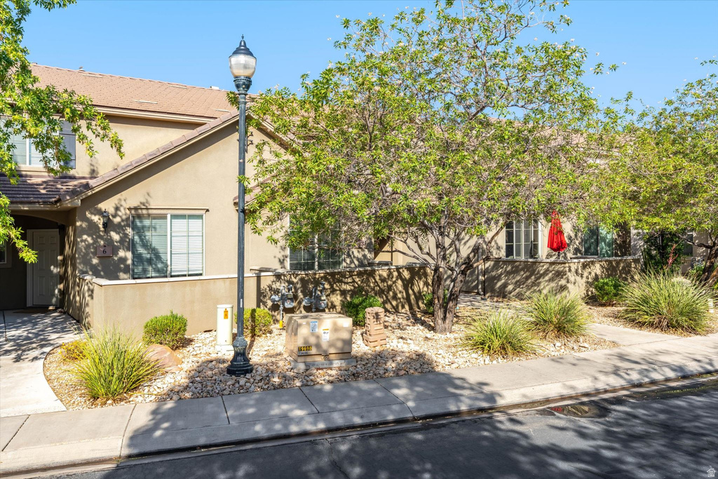3439 S BARCELONA DR photo 3