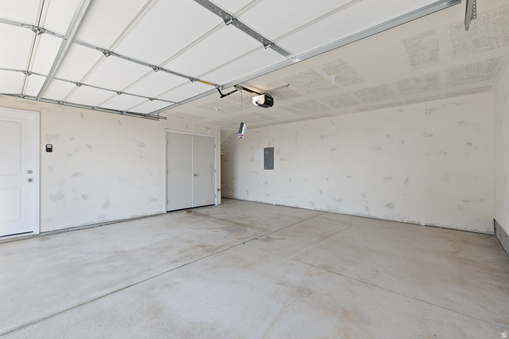 6807 W HEART ROCK LN photo 4