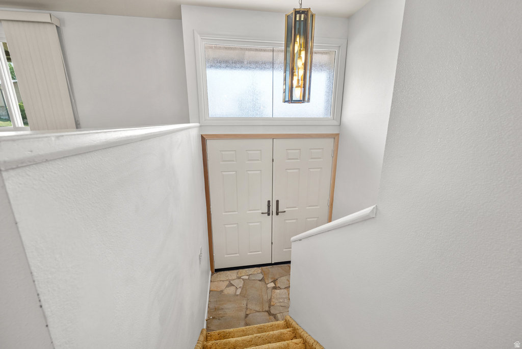 1064 W 180 N photo 5
