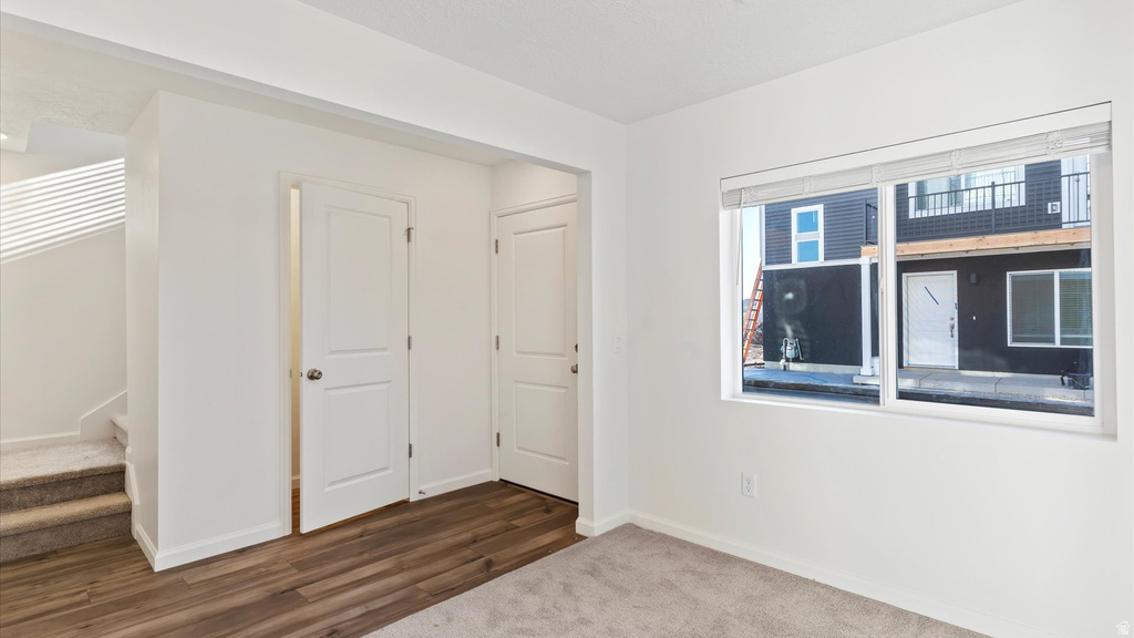 57 N JORDAN RIVER WAY photo 3