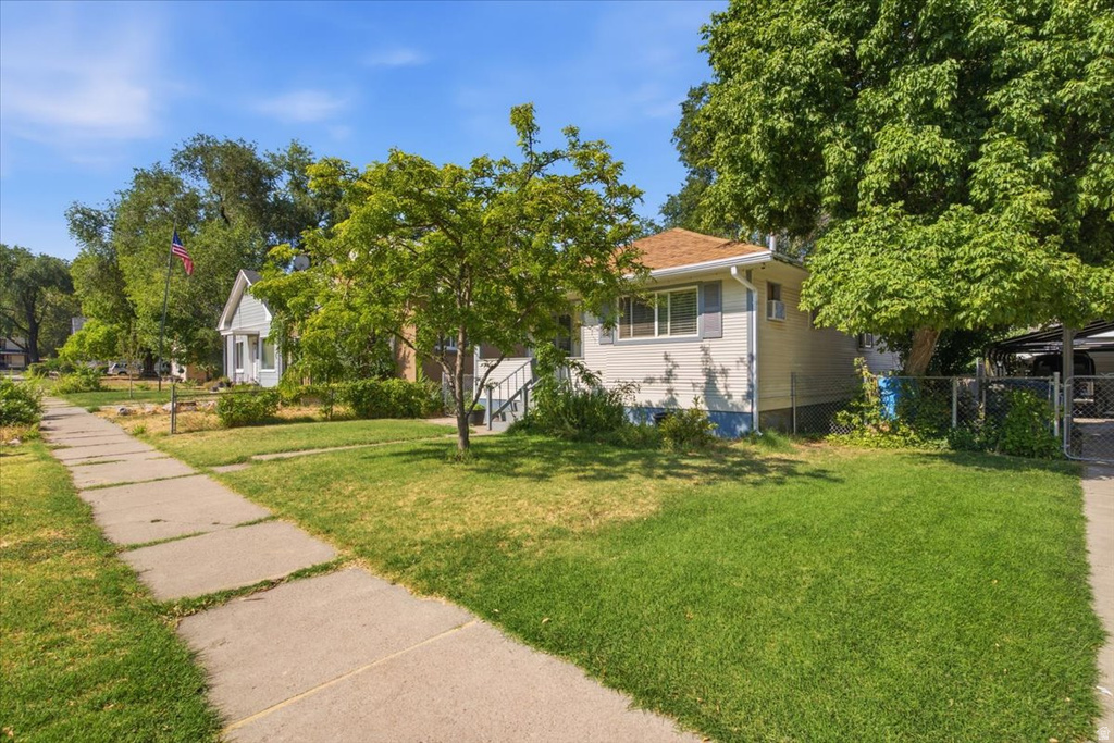 2345 ECCLES AVE photo 2