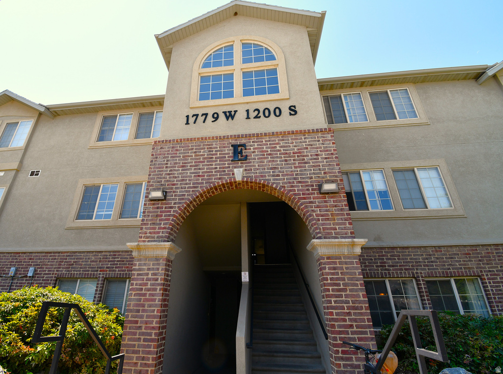 1779 W 1200 S photo 2