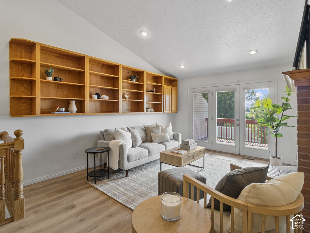 Vaulted ceiling with recessed lighting