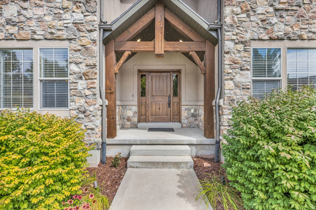 923 N LEDGESTONE LN photo 3