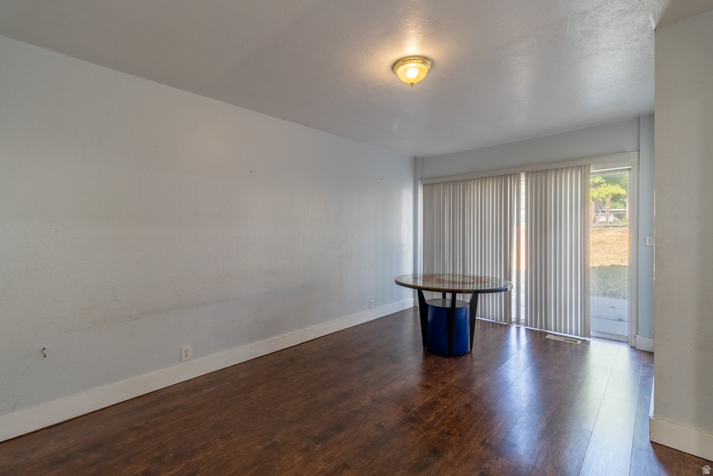 2055 S ADAMS E AVE photo 4