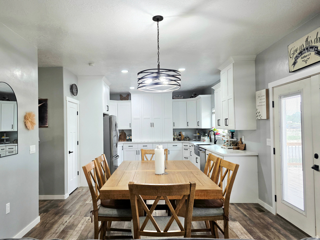 405 E 200 S photo 4