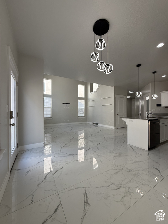4347 W BRONSON S LN photo 3