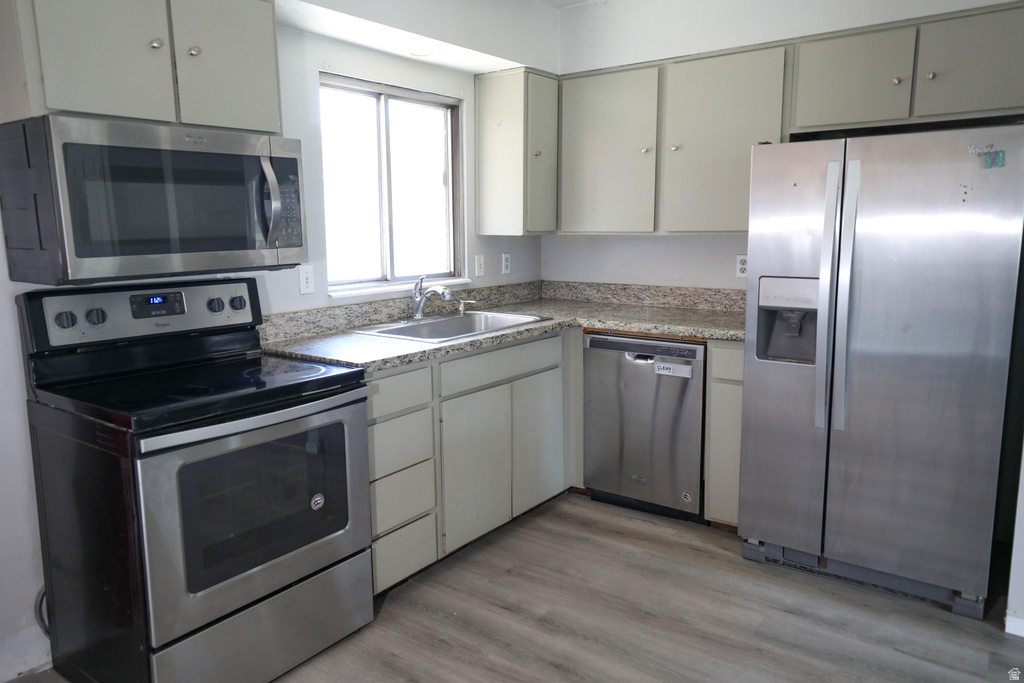 956 N 1175 W photo 5
