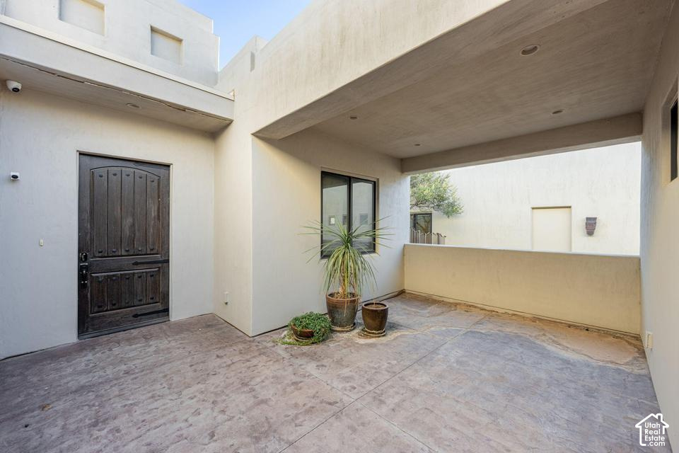 1747 W RED CLOUD CIR photo 3