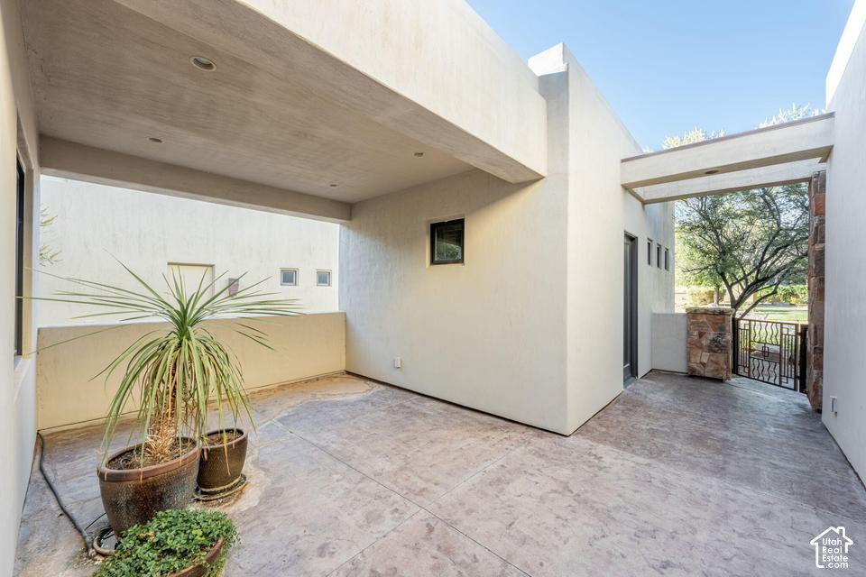 1747 W RED CLOUD CIR photo 4