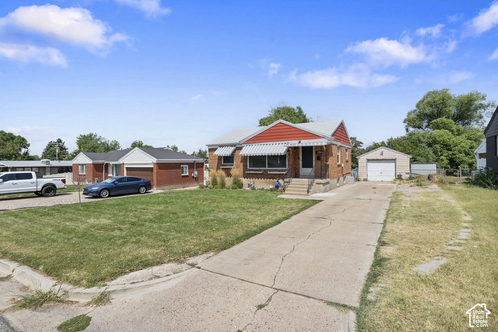920 BEL MAR DR photo 3