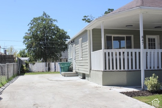847 N 275 E photo 2
