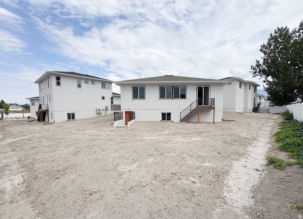 233 W WATERSTONE CIR photo 3