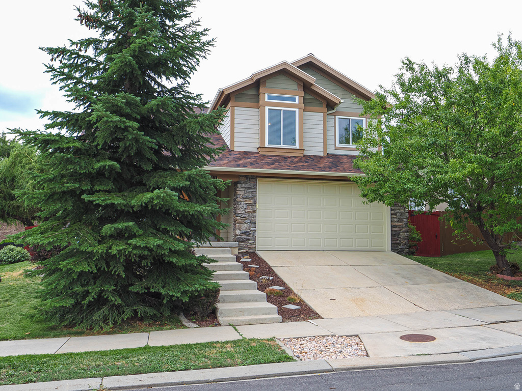 1890 E OAK DR photo 2