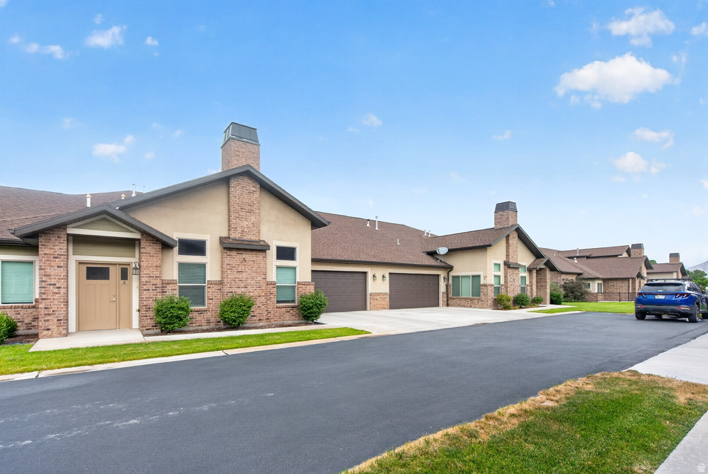 1736 W 300 S photo 5