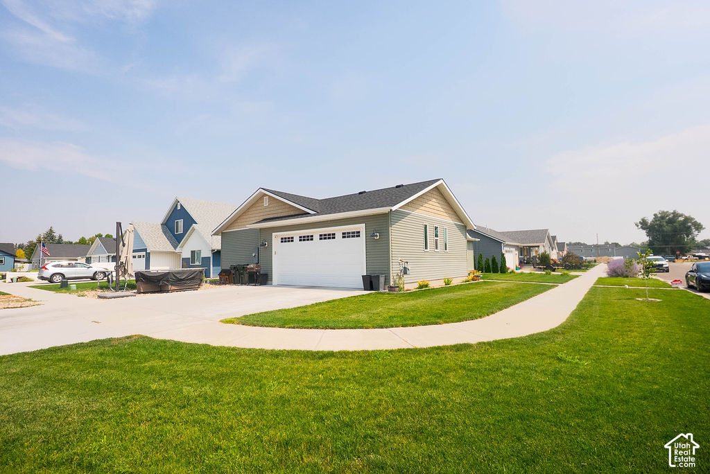 1132 HARRIS LOOP photo 4
