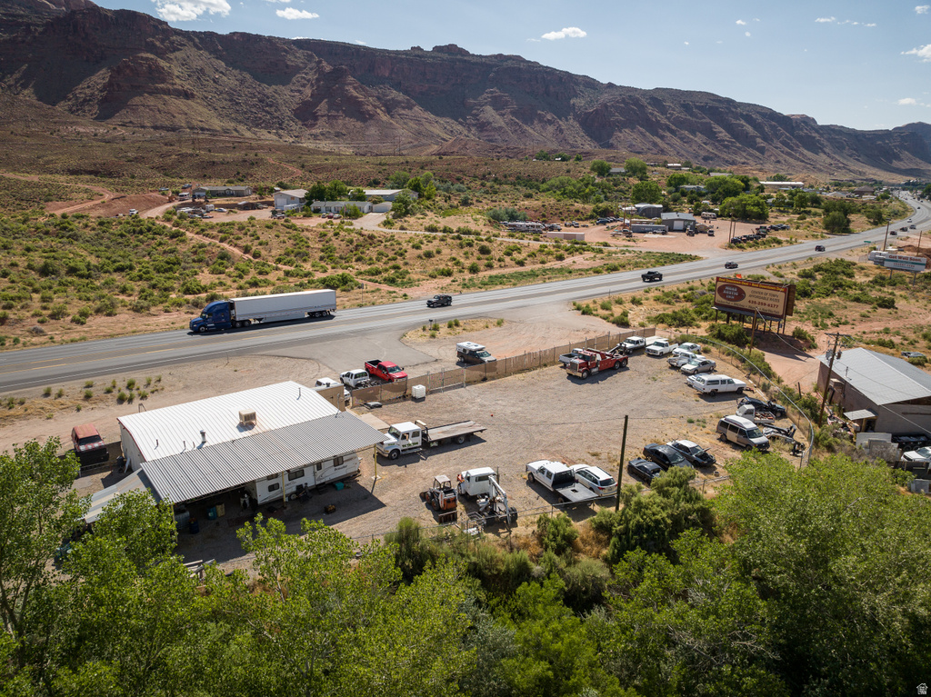 1521 S HIGHWAY 191 photo 3